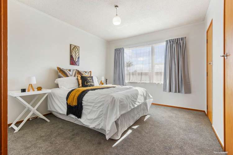 1/90 Te Atatu Road Te Atatu South_7