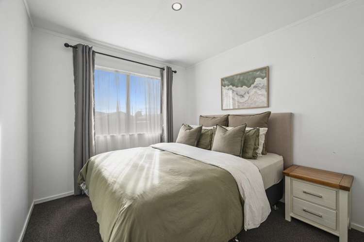 2 Tania Crescent Western Heights_14