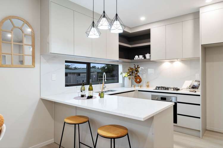 8A Mason Street New Lynn_7