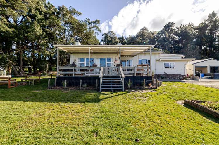 803 Range Road Pongaroa_22