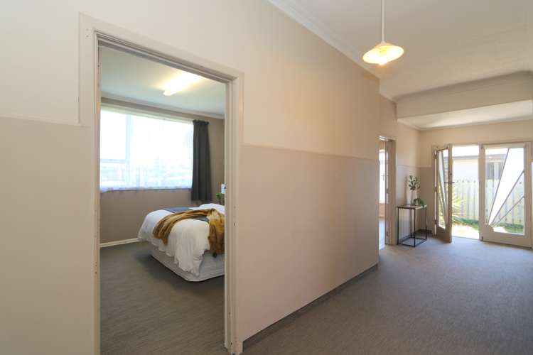 327 North Road Waikiwi_18