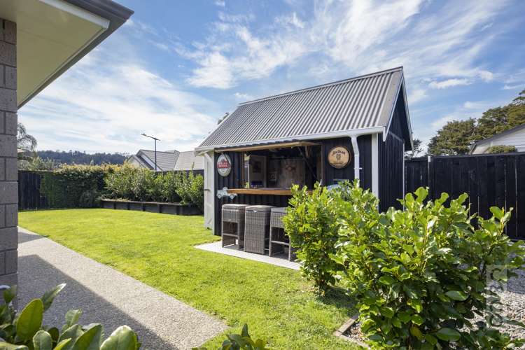 8 Larmer Drive Kumeu_24