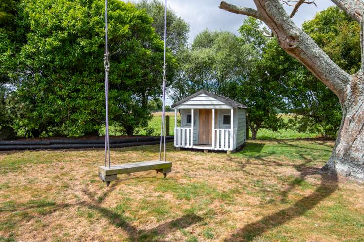 186 Holland Road Puketaha_16