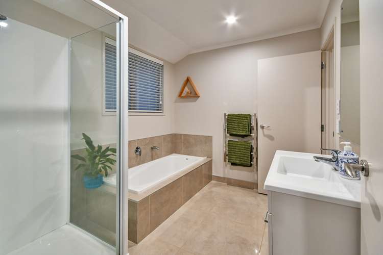 12 Loader Place Pokeno_10