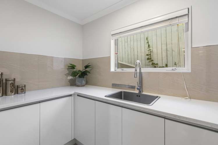 12 Bridget Court Red Beach_8