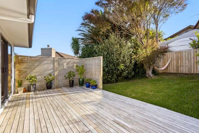 7 Rivervale Grove Stanmore Bay_2