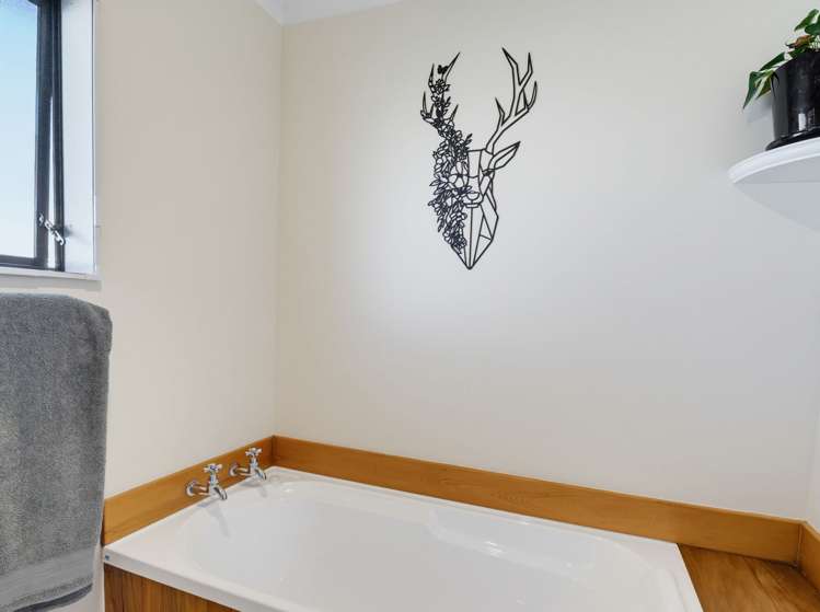 6 Willhart Court Feilding_17