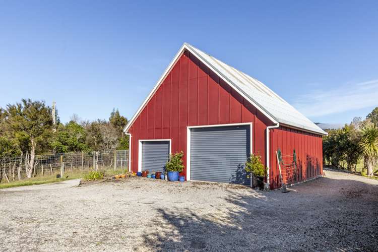 21 Parerohi Grove Kuratau_21