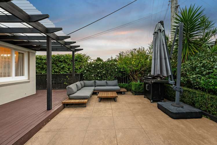 44 Peter Terrace Castor Bay_1