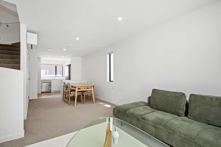 29 John Street Petone_9