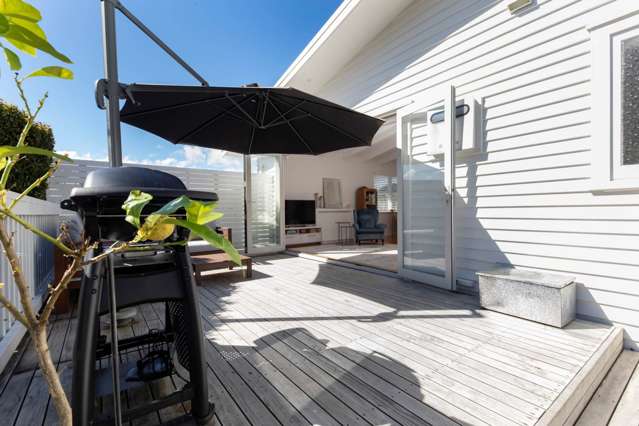 93 Atkinson Road Titirangi_1