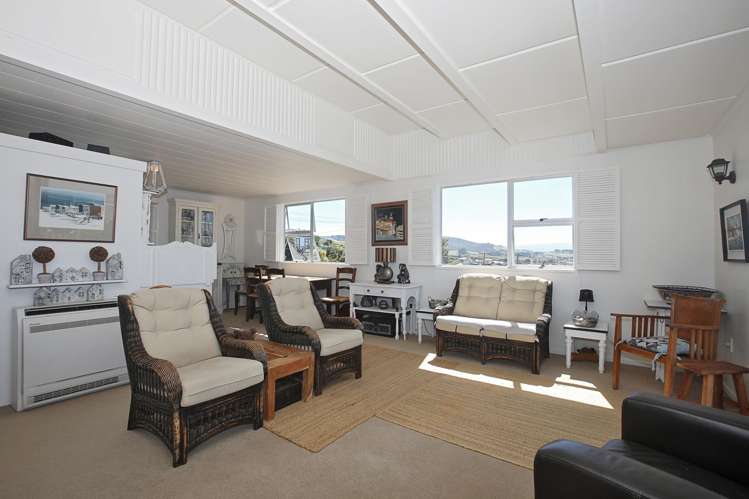 123 Walker Street Riverton_7