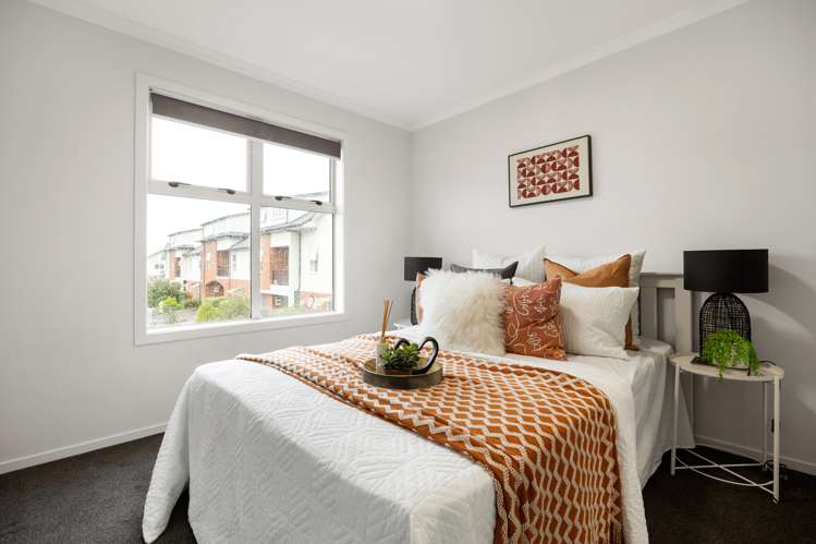 61 Chiefs Court Hamilton East_12