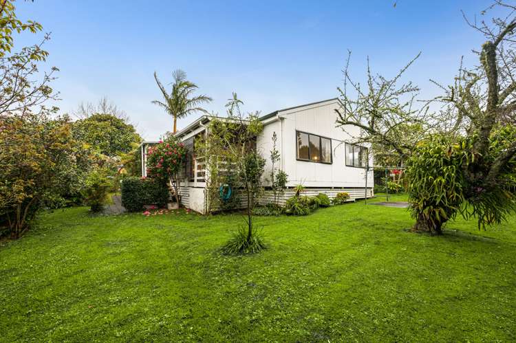 193 Henderson Valley Road Henderson_18