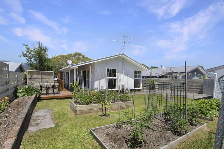 186 California Drive Totara Park_10