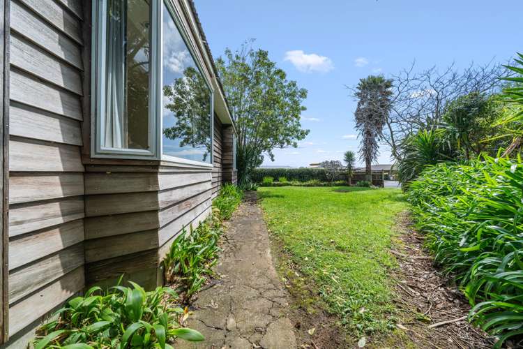 159 Tukapa Street Westown_27