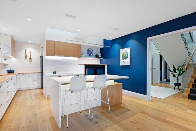 21 Bluestone Drive Waitikiri_6