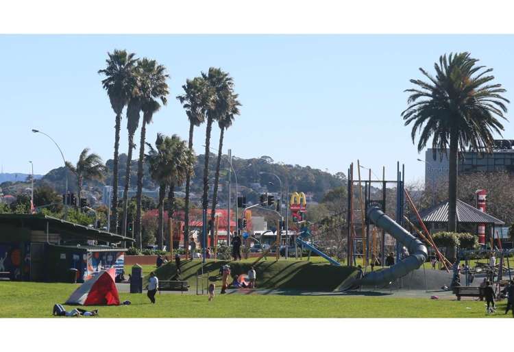 G03/1a Kings Road Mount Roskill_5