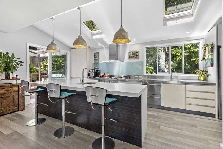 15 Somerville Terrace Tawa_9