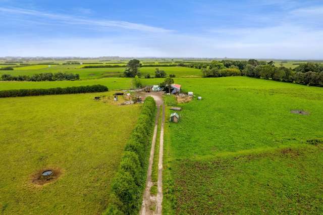 0n Normanby Road Lower Manaia_2