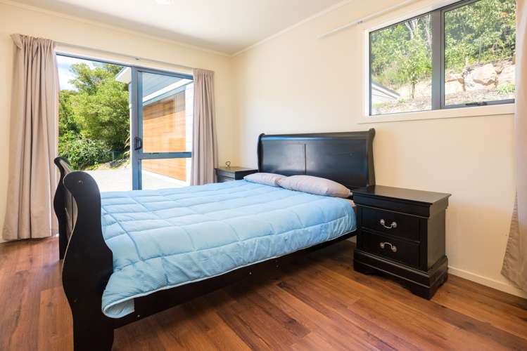 13a Beach Place Havelock_6