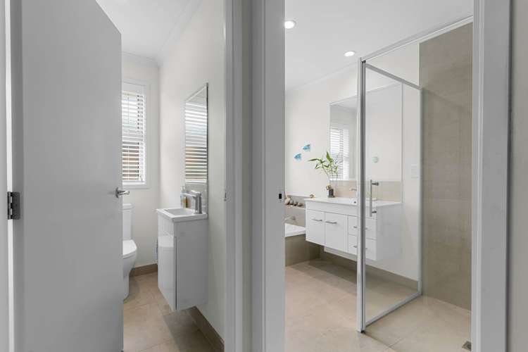 18 Kowi Lakes Drive One Tree Point_14