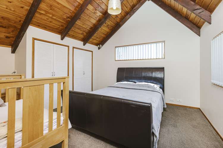 2/283 Massey Road Mangere East_7