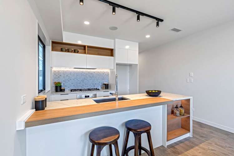 11 Green Bamboo Road Hobsonville_27