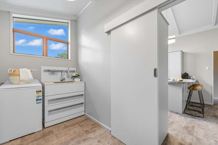 330 Kimbolton Road Feilding_13