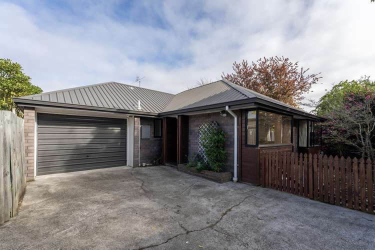 2/21 Wembley Street Sydenham_14