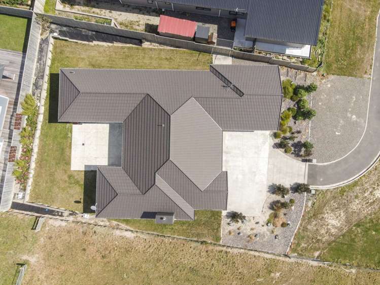 206 Pacific Drive Fitzherbert_18