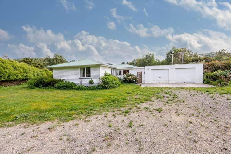 401 Herbertville Road Herbertville_1