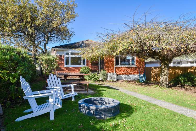 227 Highcliff Road Shiel Hill_14