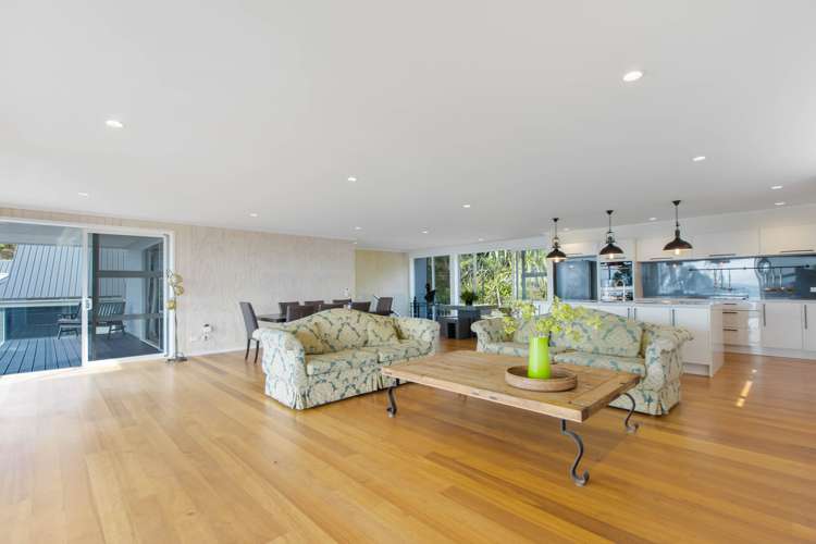 66 Duncansby Road Stanmore Bay_6