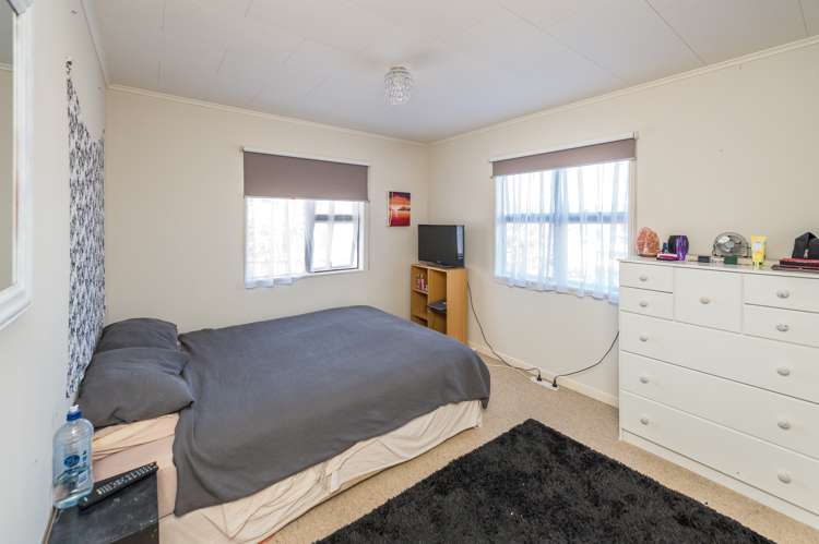 22 Lindsey Crescent Springvale_12