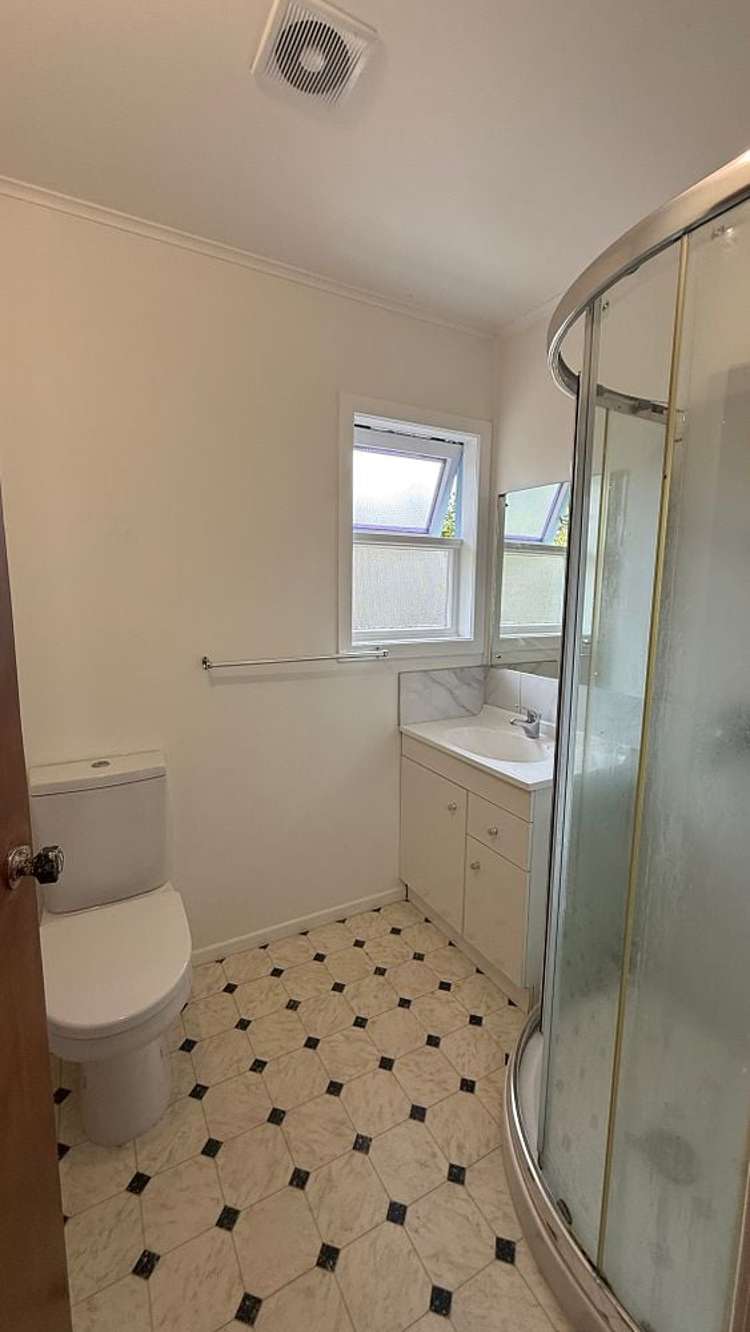 30 Amberley Avenue Te Atatu South_10