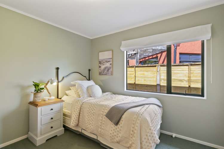 141 Woodman Drive Tawa_10