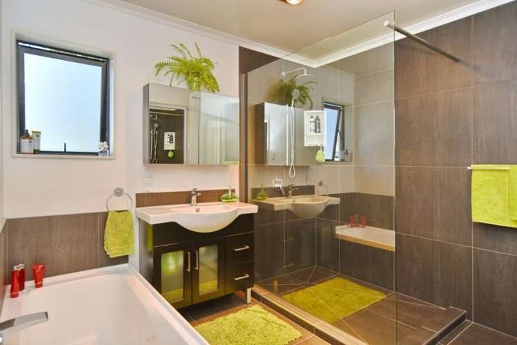 10 Glastonbury Drive Burwood_11