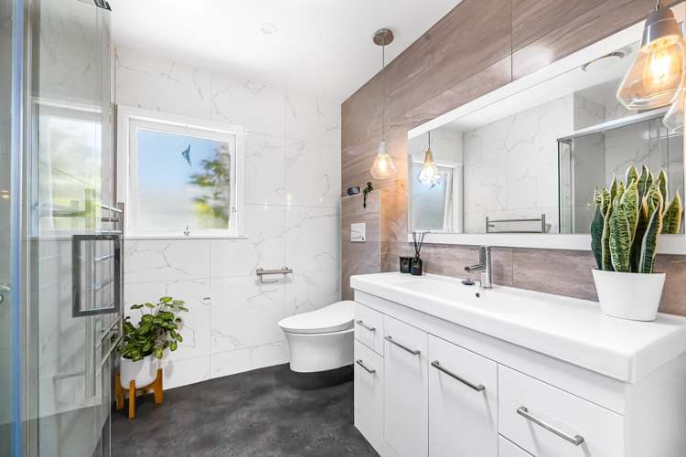 39 Holland Road Hillcrest_8