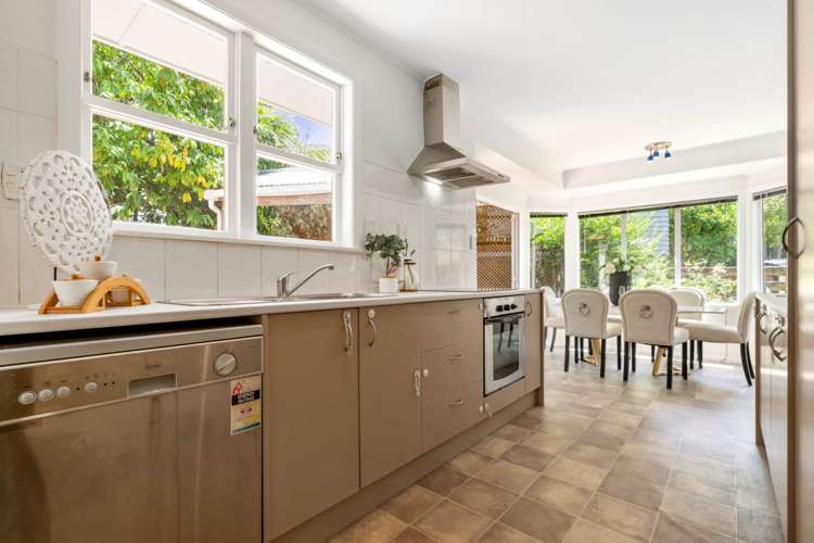 426 West Coast Road Glen Eden_7