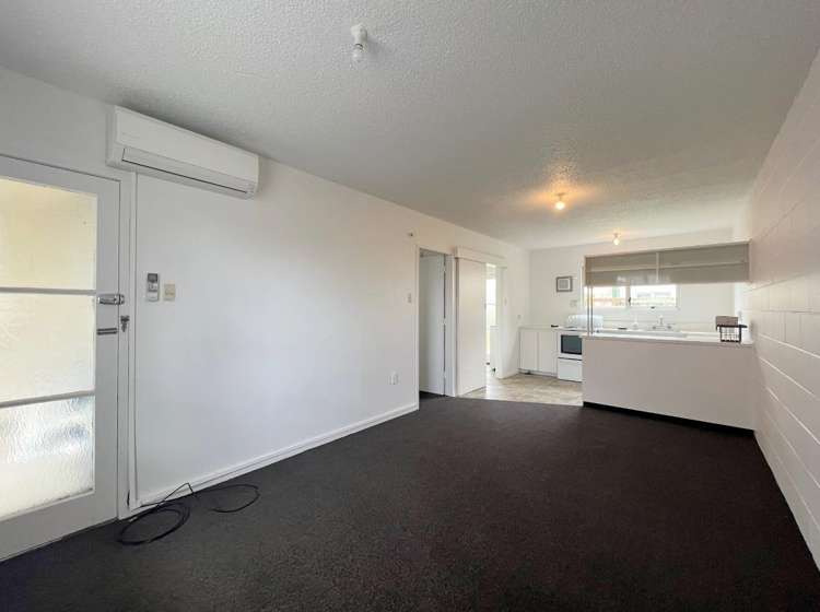 2/239 Old Farm Road 1074_2