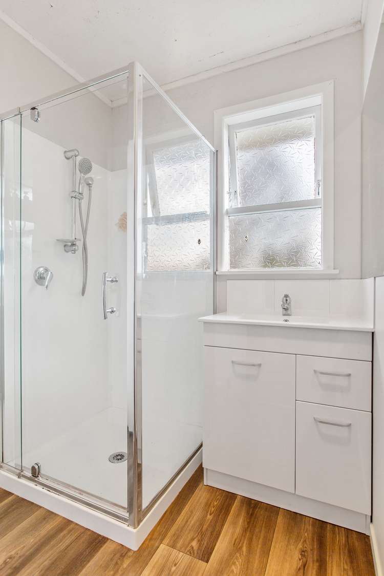 8 Beeston Crescent Manurewa_14