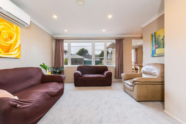 27 Hewer Crescent Naenae_6