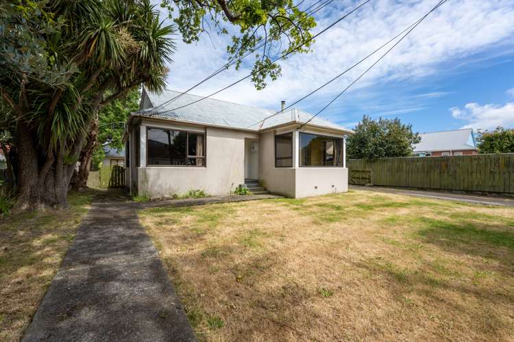 2 Gibson Crescent Naenae_5