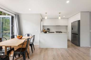5/70A Sackville Street_4