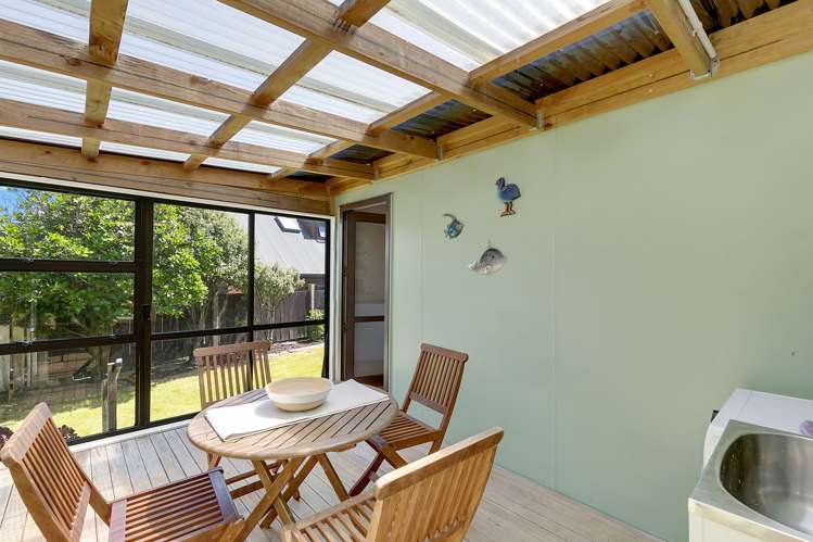 9 Richard Street Titahi Bay_20