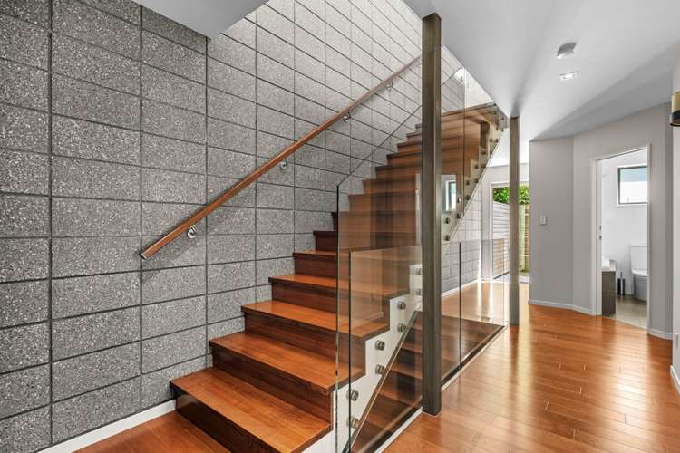 7/8 Wilk Lane Browns Bay_7