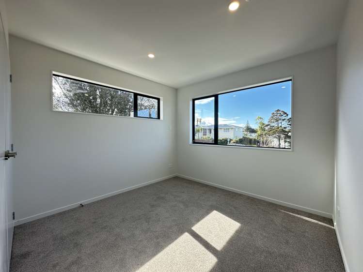 44B Juniper Road Sunnynook_11