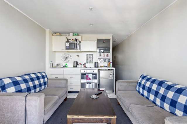932/72 Nelson Street Auckland Central_3