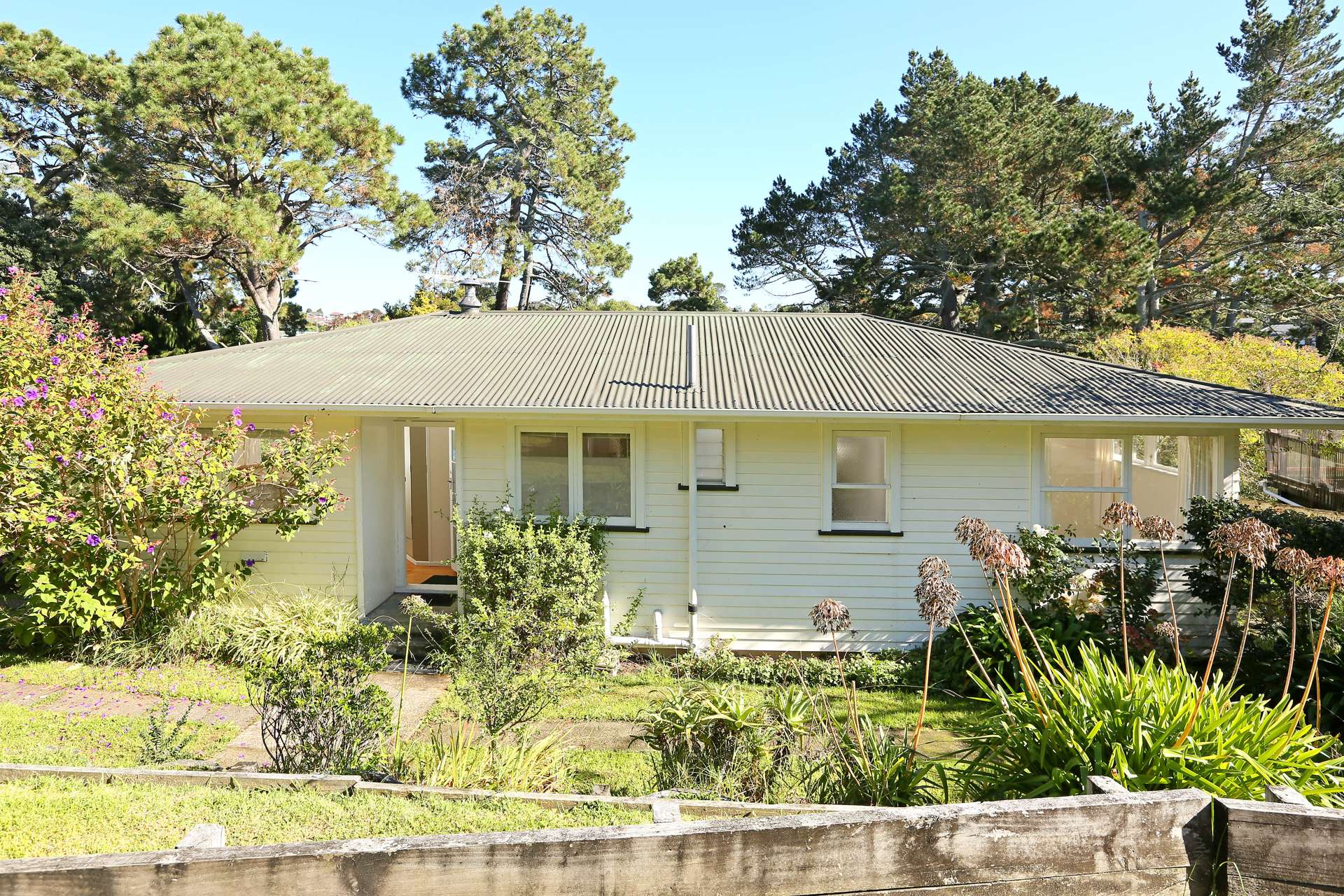 81 Barrys Road Glendene_0